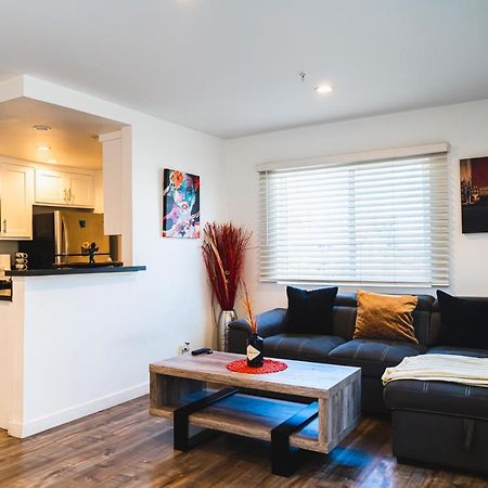 Modern Remodeled 1-Bedroom Close To Hollywood Walk Of Fame With Parking Los Angeles Buitenkant foto