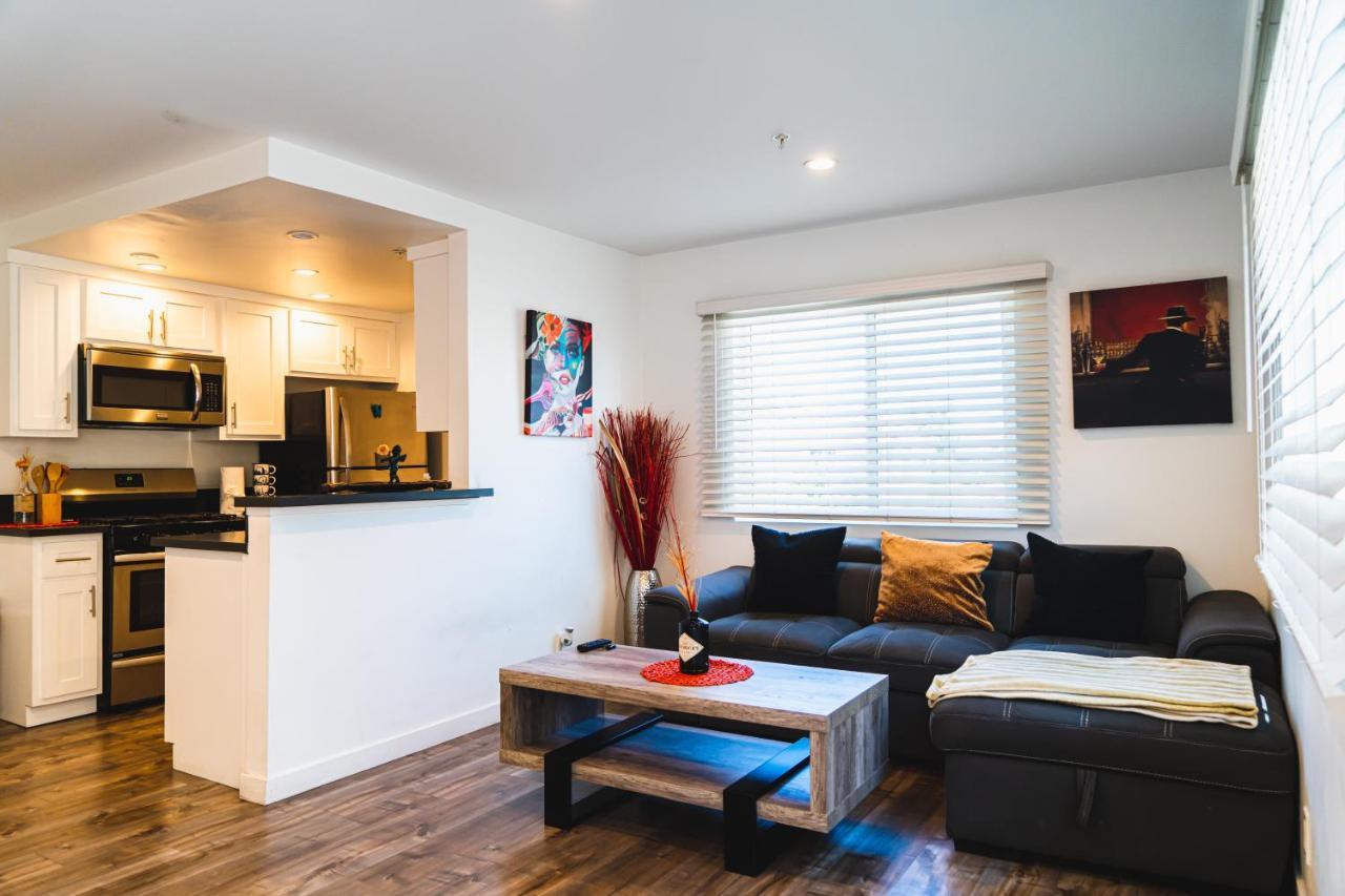Modern Remodeled 1-Bedroom Close To Hollywood Walk Of Fame With Parking Los Angeles Buitenkant foto