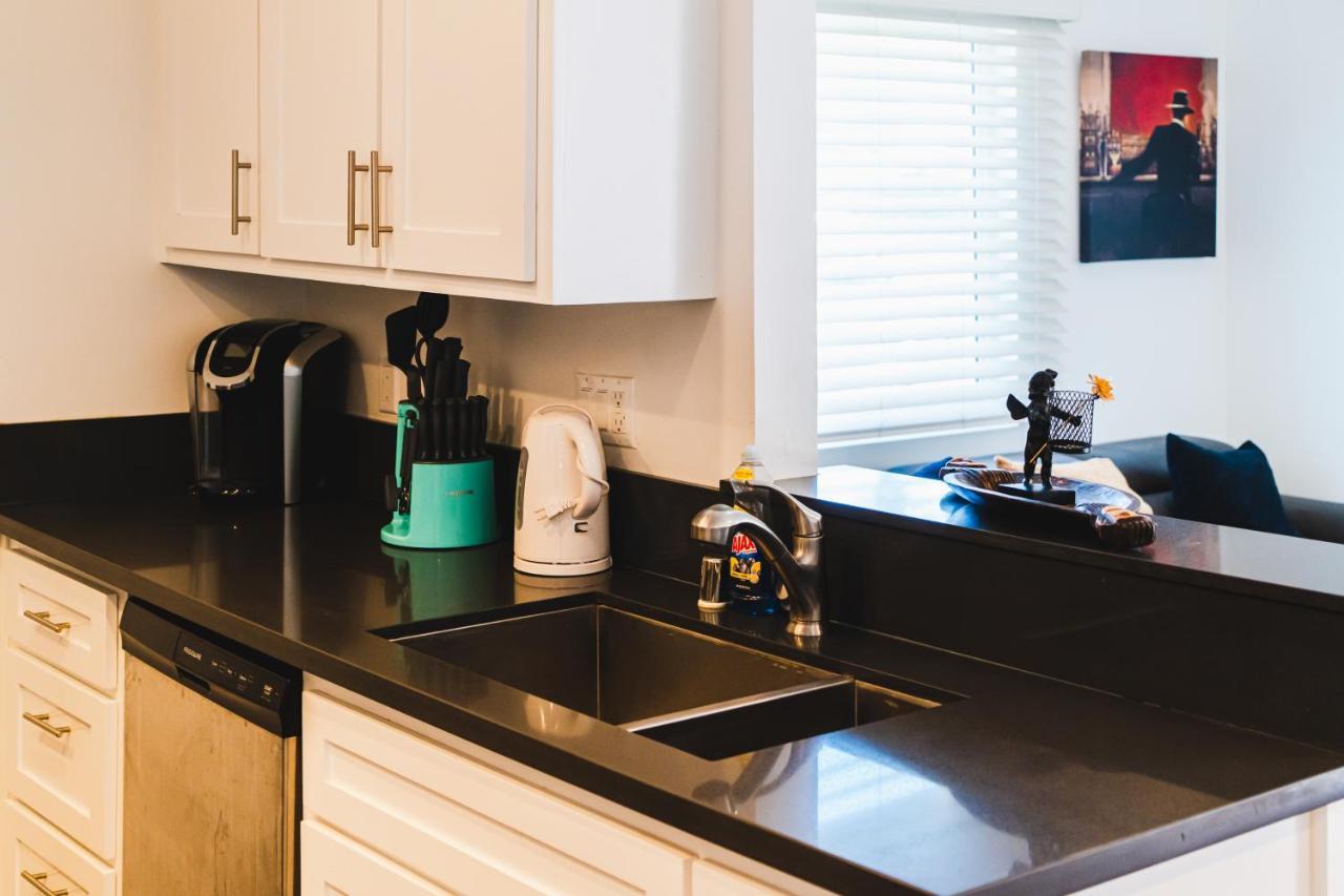 Modern Remodeled 1-Bedroom Close To Hollywood Walk Of Fame With Parking Los Angeles Buitenkant foto