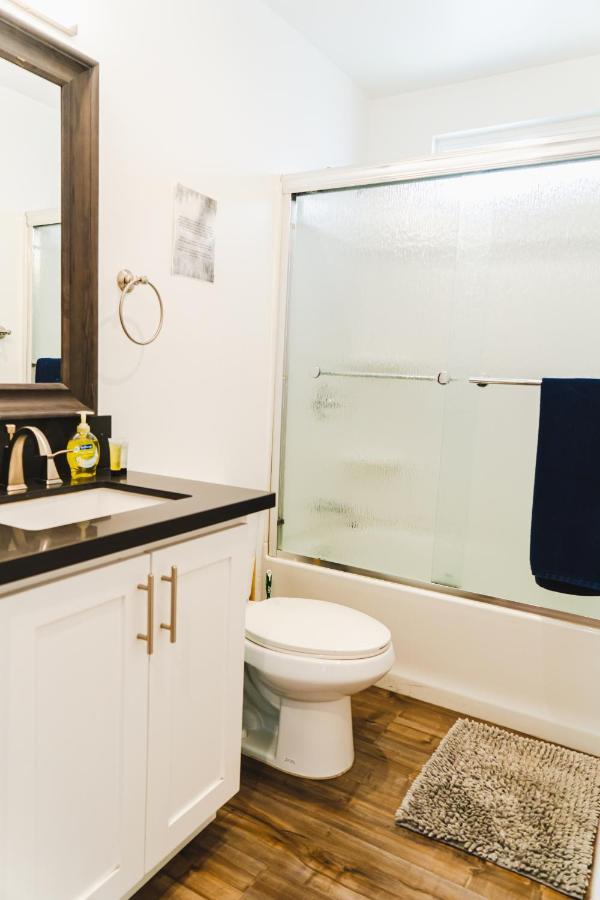 Modern Remodeled 1-Bedroom Close To Hollywood Walk Of Fame With Parking Los Angeles Buitenkant foto