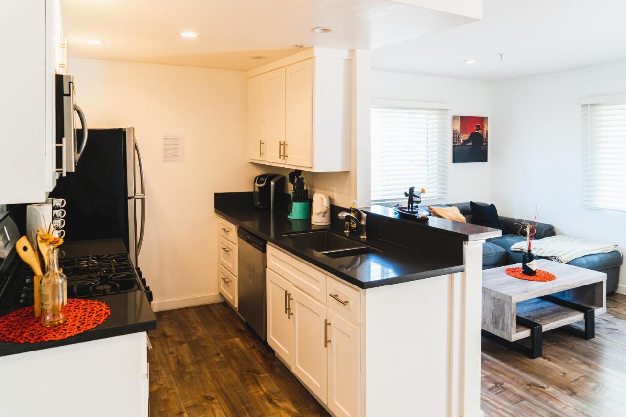 Modern Remodeled 1-Bedroom Close To Hollywood Walk Of Fame With Parking Los Angeles Buitenkant foto