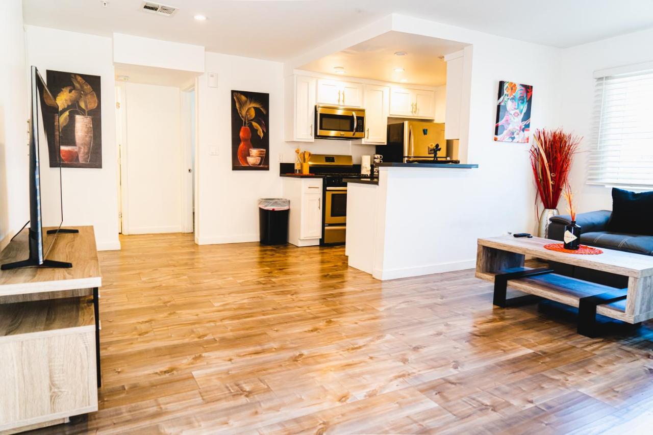 Modern Remodeled 1-Bedroom Close To Hollywood Walk Of Fame With Parking Los Angeles Buitenkant foto