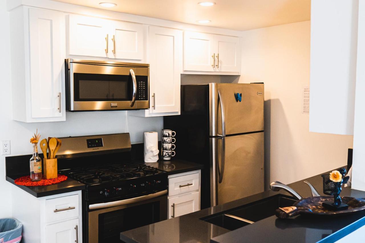 Modern Remodeled 1-Bedroom Close To Hollywood Walk Of Fame With Parking Los Angeles Buitenkant foto